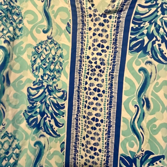Lilly Pulitzer Keona Tunic Top. Pineapples out of the blue. XL - Picture 2 of 4